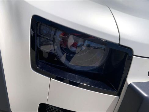 Used 2024 Land Rover Defender 110 S AWD/4WD image 26