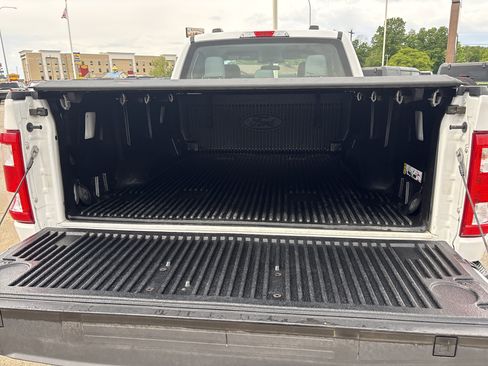 Used 2023 Ford F150 XL w/ XL Chrome Appearance Package RWD image 5