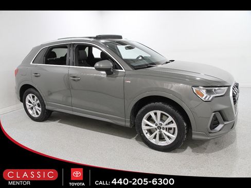 Used 2025 Audi Q3 2.0T Premium AWD/4WD image 1