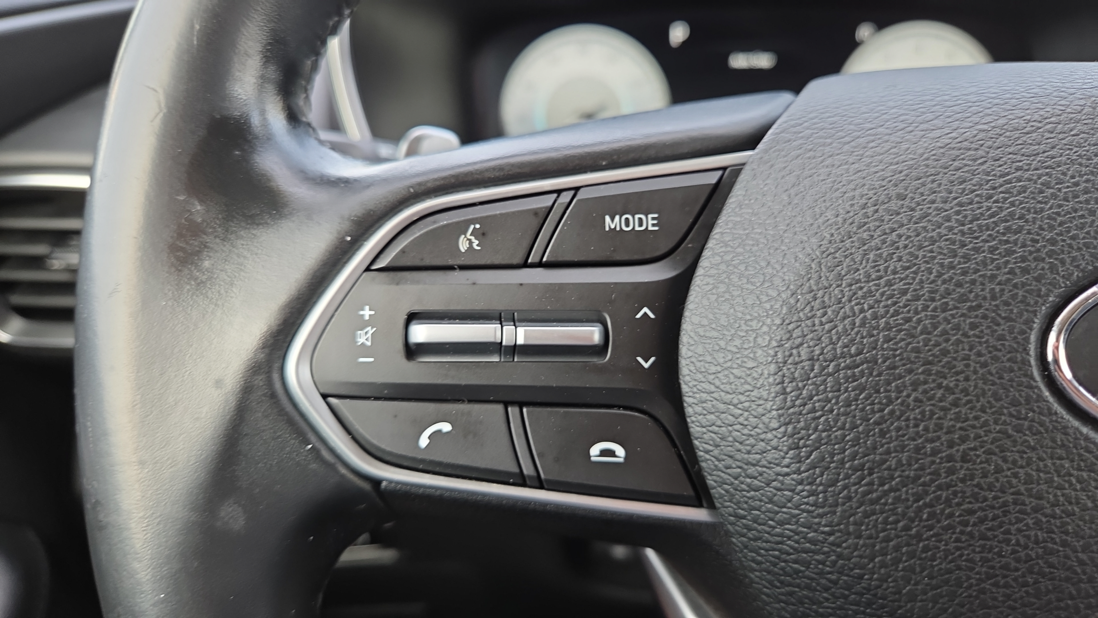 Used 2022 Hyundai Santa Fe XRT FWD image 25