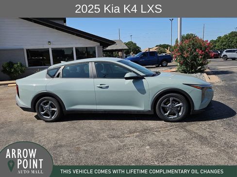 Used 2025 Kia K4 FWD image 13