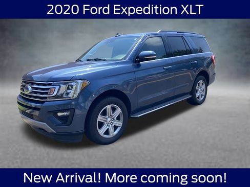 Used 2020 Ford Expedition XLT w/ Equipment Group 202A AWD/4WD image 4