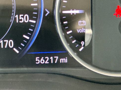Used 2021 Buick Enclave Avenir w/ Avenir Technology Package FWD image 15
