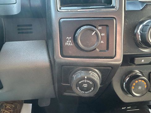 Used 2018 Ford F150 XLT w/ Equipment Group 302A Luxury AWD/4WD image 27