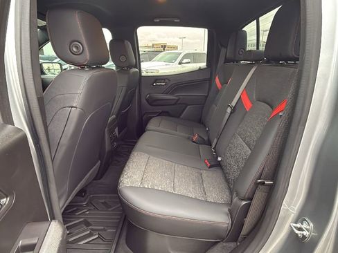 Used 2023 Chevrolet Colorado Z71 w/ Z71 Convenience Package 2 image 17