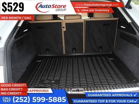 Used 2019 Audi Q8 Prestige AWD/4WD image 10