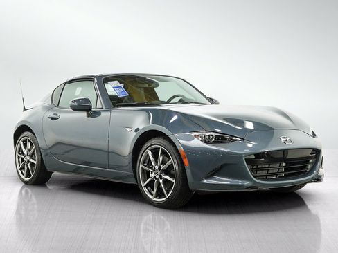 Used 2021 MAZDA MX-5 Miata RF Grand Touring RWD image 7