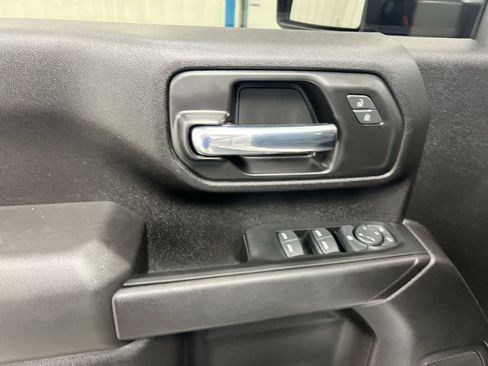 Used 2023 Chevrolet Silverado 2500 Custom w/ Custom Convenience Package AWD/4WD image 20