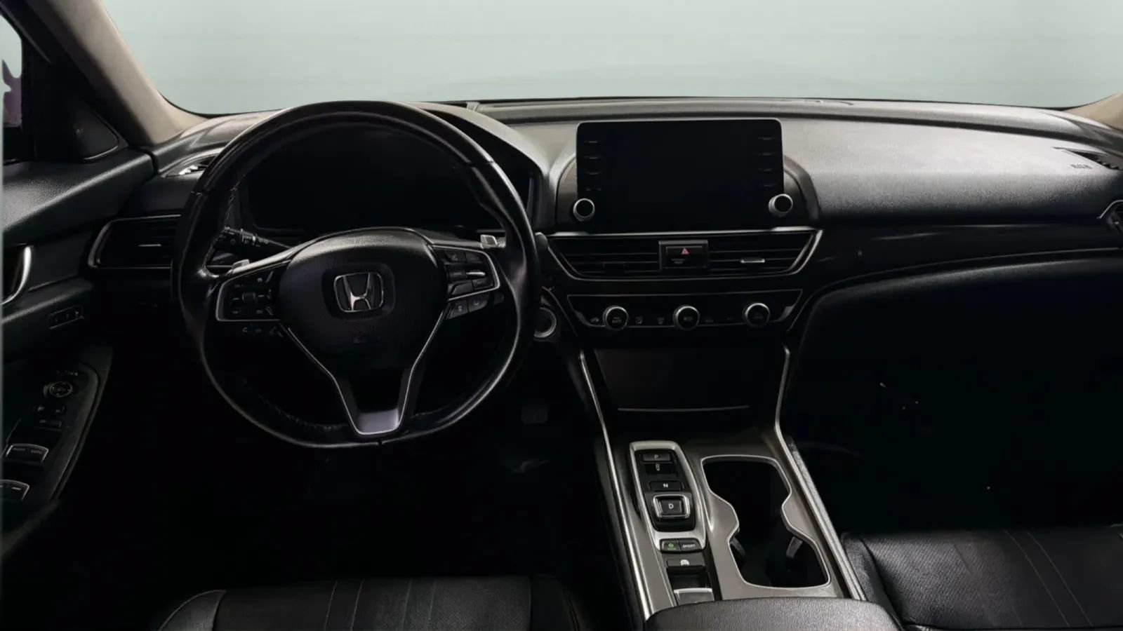 Used 2020 Honda Accord Touring image 10