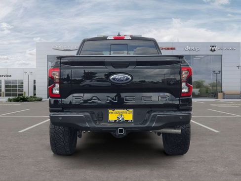 Used 2024 Ford Ranger Lariat w/ FX4 Off-Road Package AWD/4WD image 4