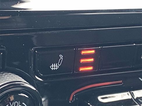 New 2025 Jeep Grand Cherokee Altitude image 51