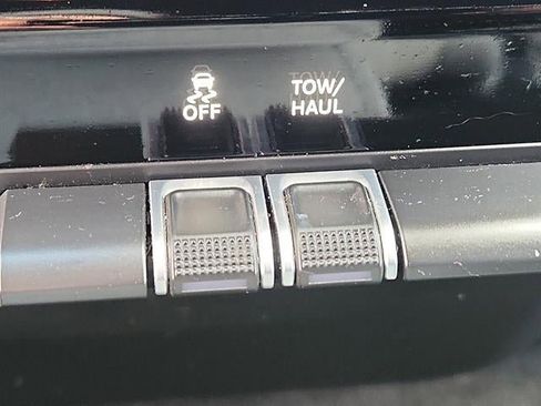 Used 2021 RAM 1500 Big Horn image 25