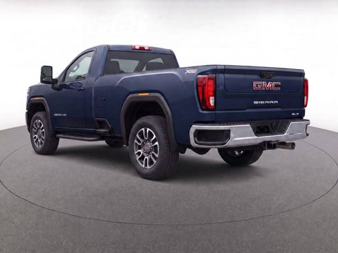 Used 2022 GMC Sierra 3500 SLE w/ SLE Convenience Package AWD/4WD image 3