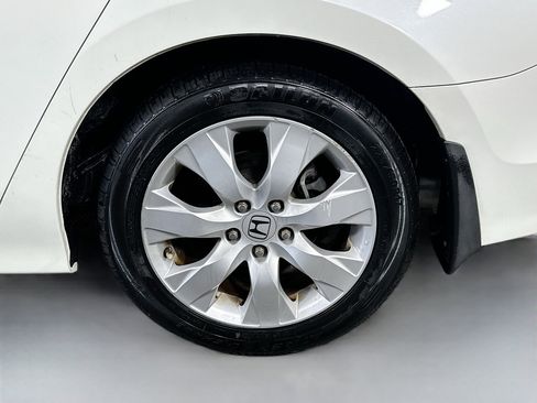 Used 2010 Honda Accord EX-L image 28