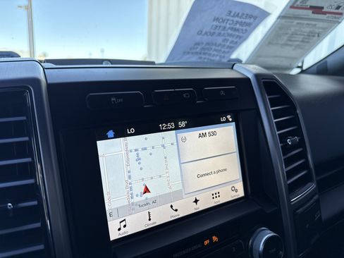 Used 2018 Ford F150 Platinum w/ Equipment Group 701A Luxury image 21