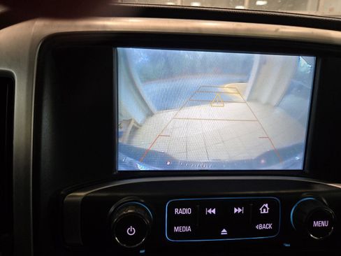 Used 2018 GMC Sierra 1500 SLT image 42