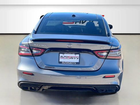 Used 2023 Nissan Maxima SR w/ Sport Mat Group image 6