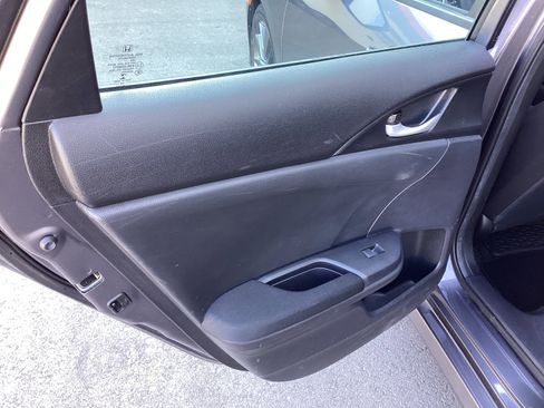 Used 2020 Honda Civic EX image 19