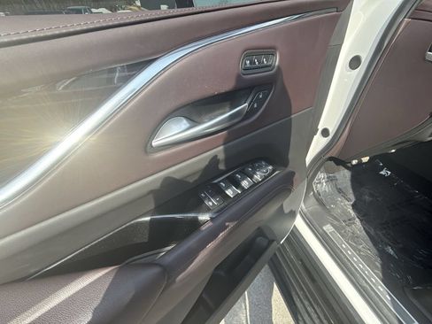 Used 2023 Cadillac Escalade V w/ Heavy-Duty Trailer Package AWD/4WD image 13