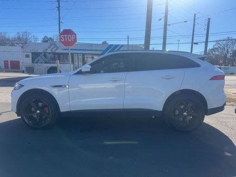 Used 2018 Jaguar F-PACE Premium AWD/4WD image 3