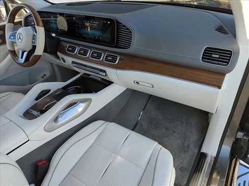 Certified 2023 Mercedes-Benz Maybach GLS 600 Maybach GLS 600 image 25