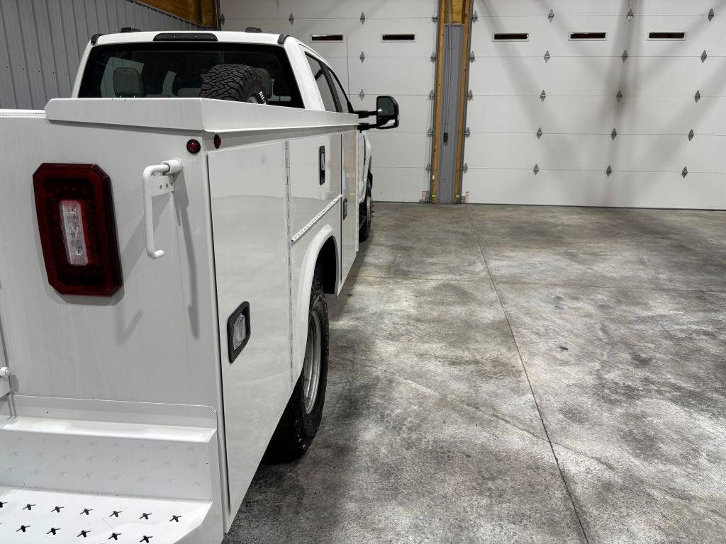 Used 2020 Ford F350 XL w/ Power Equipment Group AWD/4WD image 10
