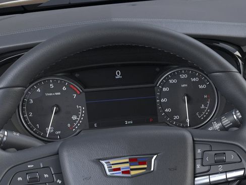 New 2025 Cadillac XT6 Luxury FWD image 18