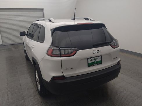 Used 2021 Jeep Cherokee Latitude AWD/4WD image 6