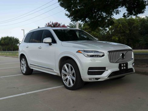 Used 2018 Volvo XC90 T6 Inscription w/ Luxury Package AWD/4WD image 2