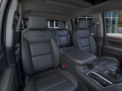 New 2026 GMC Sierra 1500 Denali w/ Technology Package AWD/4WD image 16