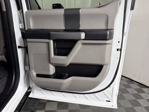 Used 2019 Ford F250 XLT AWD/4WD image 14