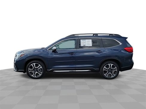 Used 2023 Subaru Ascent Limited w/ Technology Package image 5