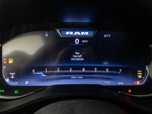New 2026 RAM 1500 Big Horn AWD/4WD image 32