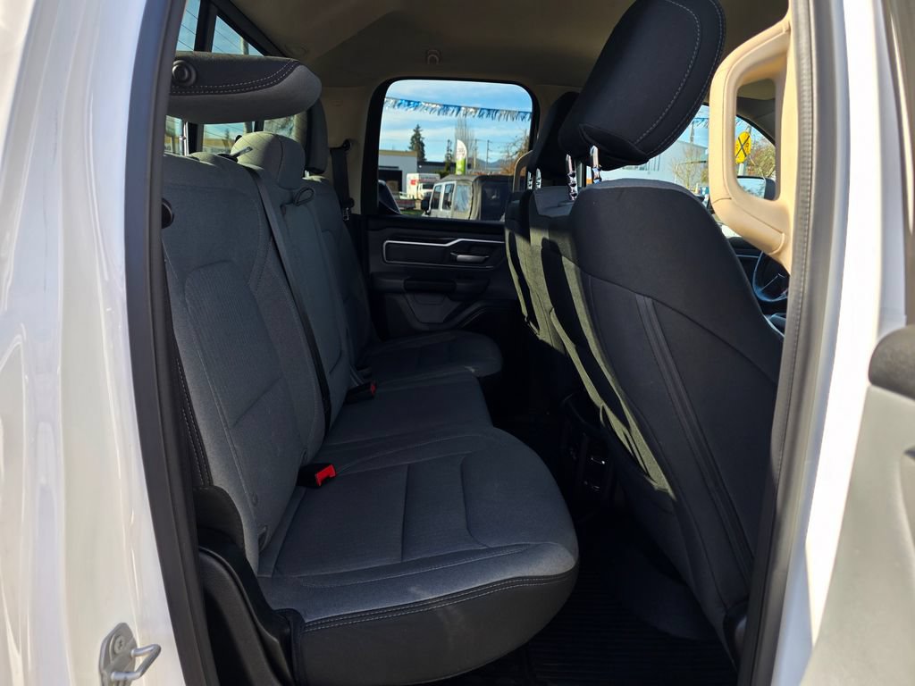 Used 2019 RAM 1500 Big Horn AWD/4WD image 19