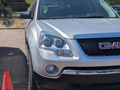 Used 2008 GMC Acadia SLE w/ Preferred Package image 5