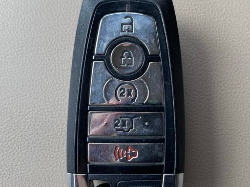 Used 2022 Lincoln Corsair Reserve w/ Elements Package image 35