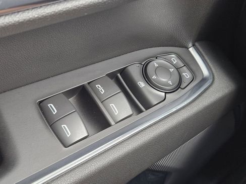 Used 2024 Chevrolet Silverado 1500 RST w/ Z71 Off-Road Package image 30