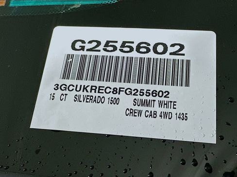 Used 2015 Chevrolet Silverado 1500 LT w/ LT Convenience Package AWD/4WD image 24