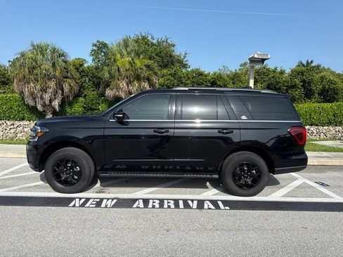 Used 2022 Ford Expedition Timberline AWD/4WD image 2