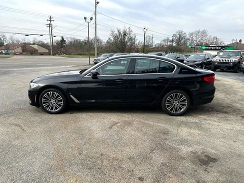 Used 2019 BMW 530e w/ Convenience Package image 7
