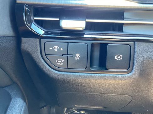 Certified 2026 Kia Sportage X-Line w/ X-Line Premium Package AWD/4WD image 29