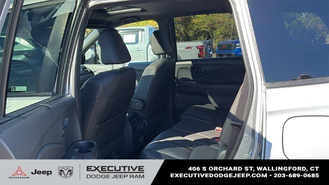 Used 2023 Honda Passport TrailSport image 24