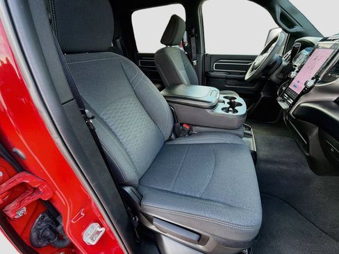 Used 2026 RAM 2500 Big Horn AWD/4WD image 31