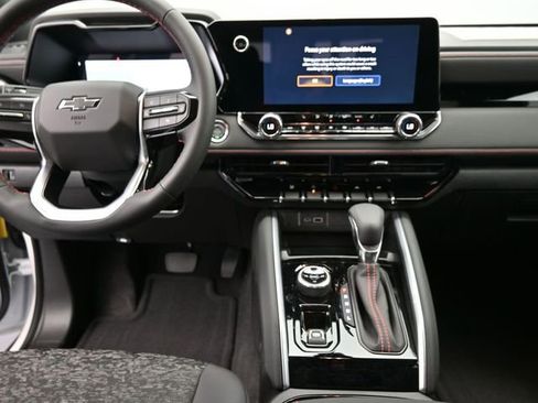 New 2025 Chevrolet Colorado Z71 image 29