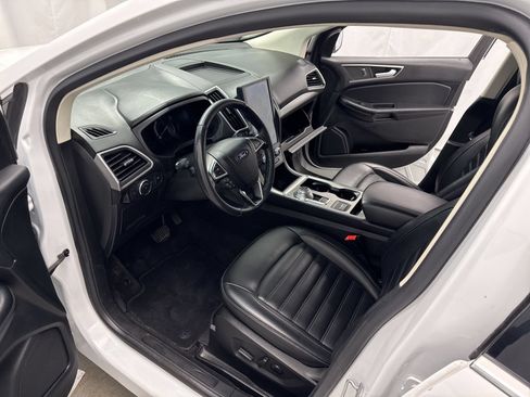 Used 2022 Ford Edge SEL AWD/4WD image 9