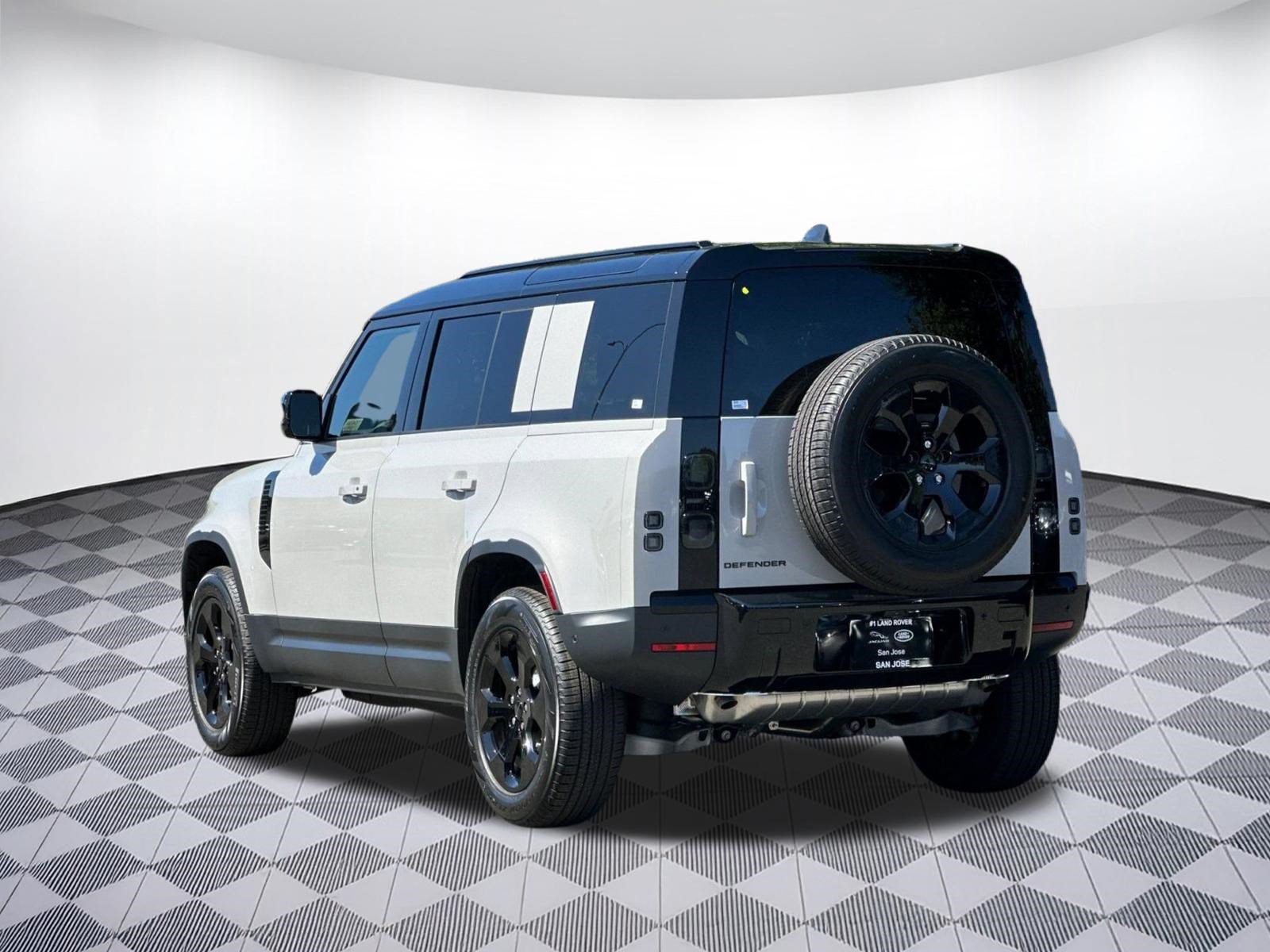New 2026 Land Rover Defender 110 S AWD/4WD image 2