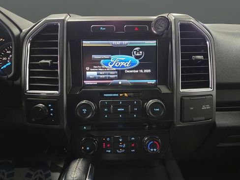 Used 2015 Ford F150 XLT w/ Equipment Group 302A Luxury image 8