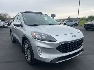 Used 2020 Ford Escape Titanium w/ Titanium Premium Package 2.0 AWD/4WD video 1