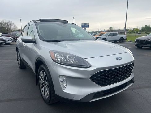 Used 2020 Ford Escape Titanium w/ Titanium Premium Package 2.0 AWD/4WD image 1