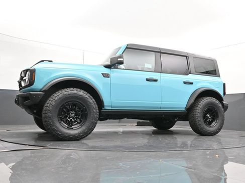 New 2025 Ford Bronco Badlands AWD/4WD image 41